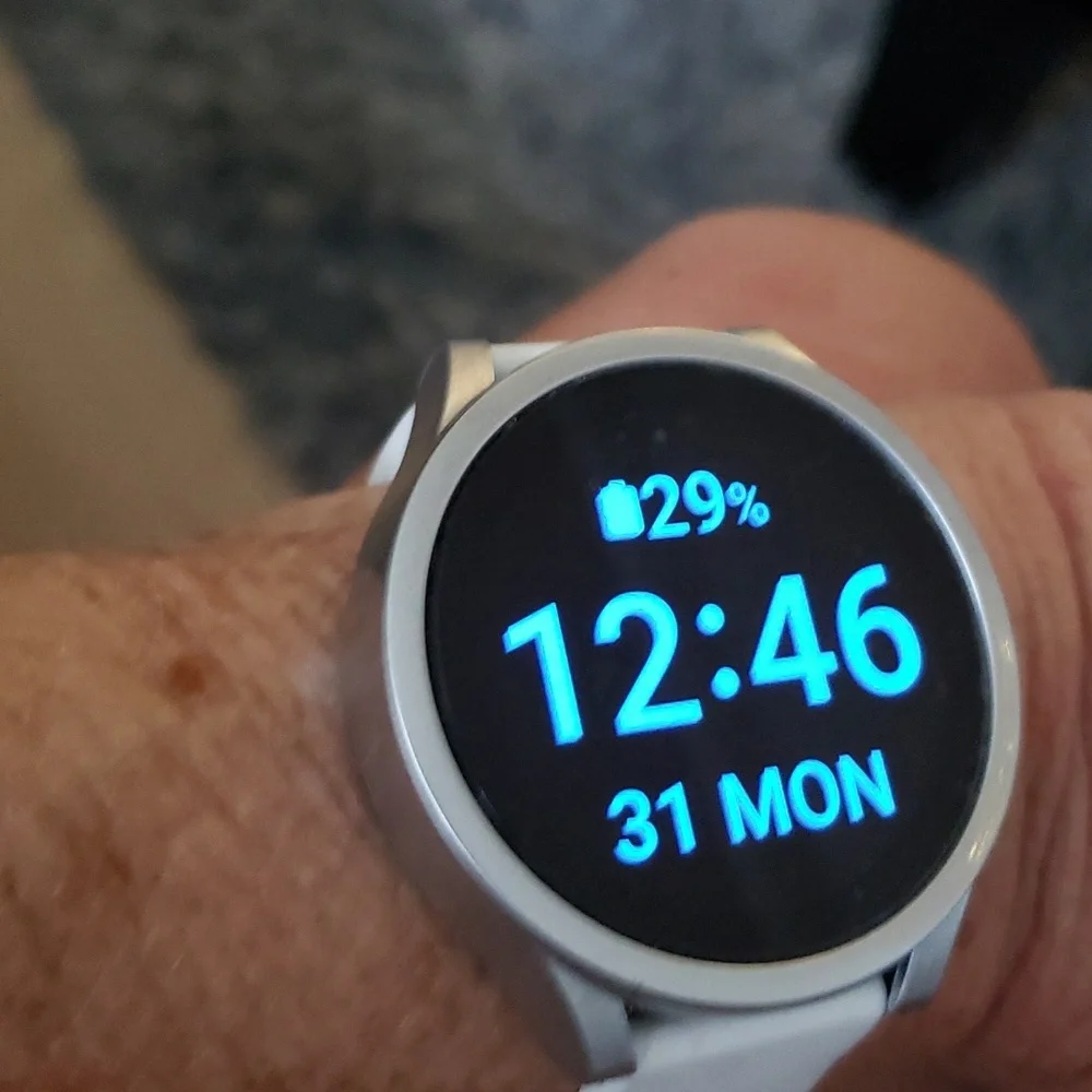 Samsung Galaxy 4 smart watch